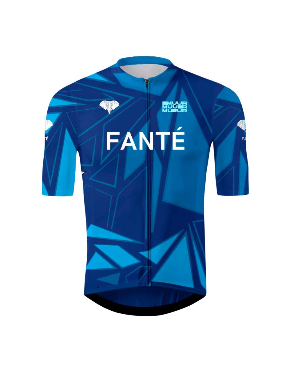 EQUIPACIÓN FANTÉ
